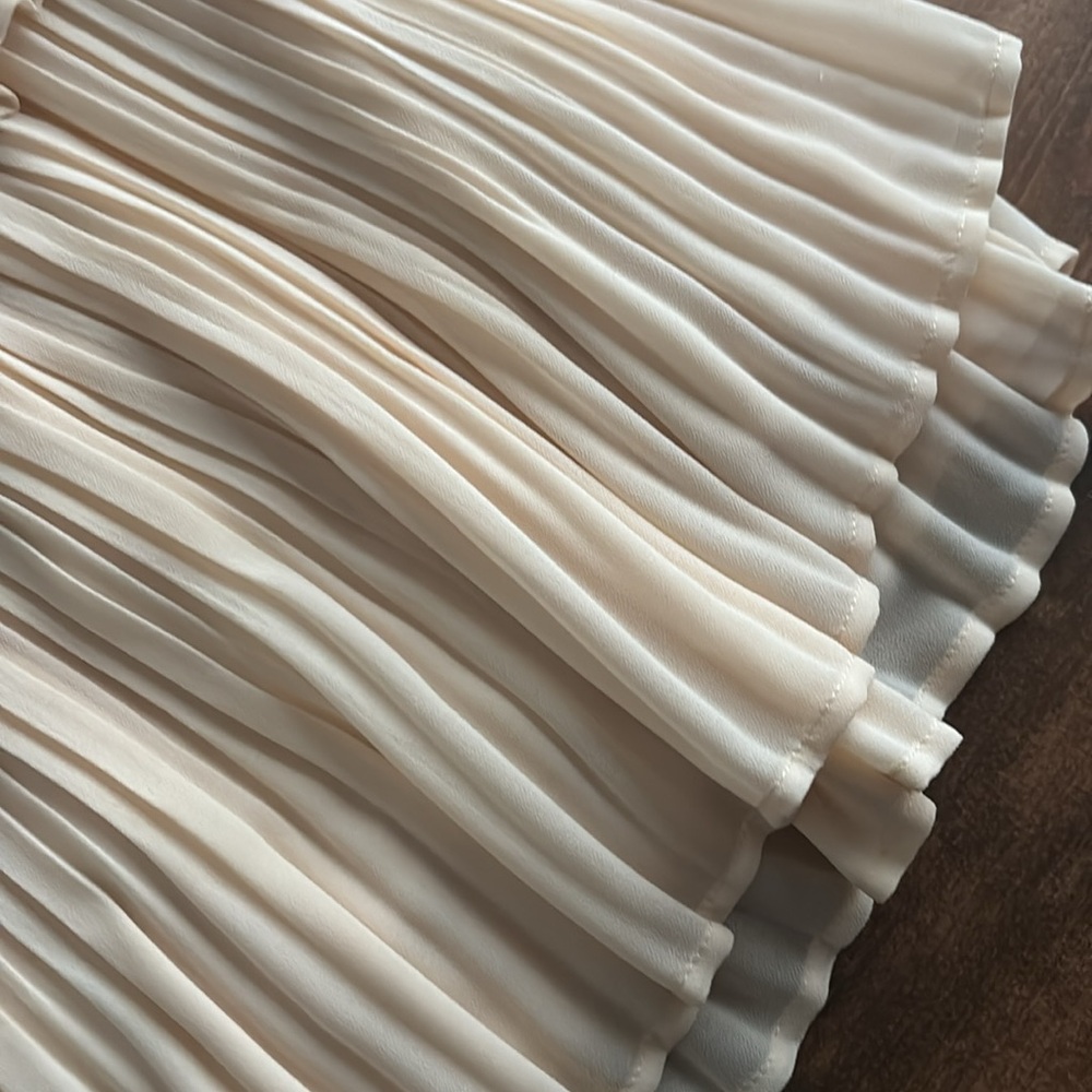 Just Me Tiered Pleated Dress - Picture 5 of 7